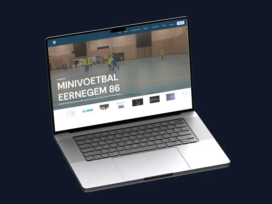 Websiteproject voor Minivoetbal Eernegem 86